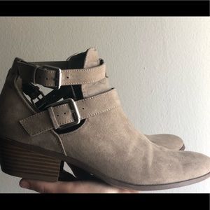 Cutout ankle booties